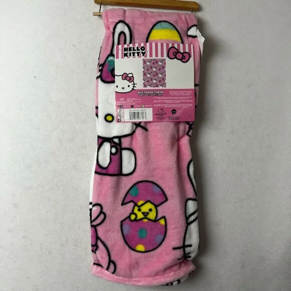 Hello Kitty Easter Bunny Silk‎ Touch Throw Blanket Pink 40x50 Sanrio Northwest